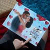 Surprenez votre mari ou votre femme pour la Saint-Valentin avec l’édition Lovedays Premium, avec une couverture brillante et des histoires pleines d’amour.