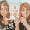 Cette fabuleuse idée de cadeau pour maman est pleine de nostalgie. En offrant un livre personnalisé pour maman, vous lui offrez votre coeur.